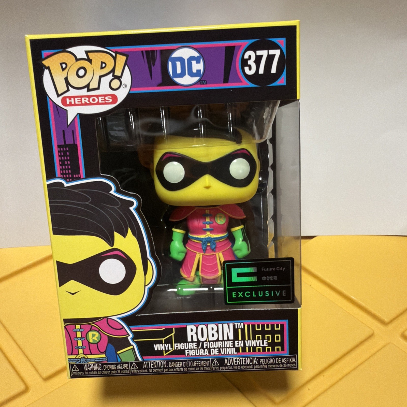 Funko Pop! Vinyl: Robin Imperial Palace Blacklight Future City Exclusive Asia DC