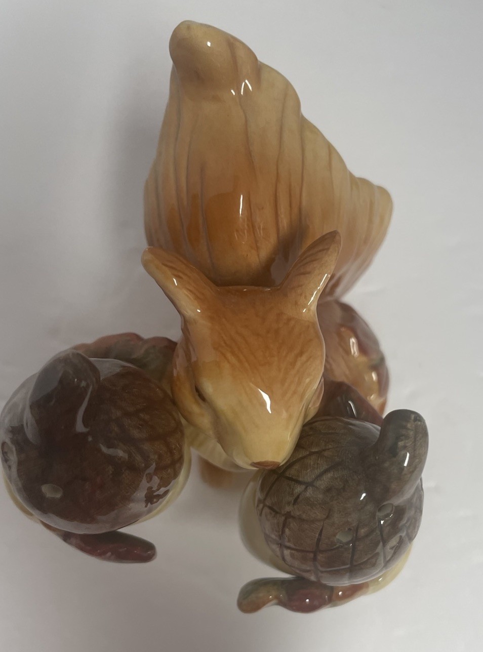 Cracker Barrel Ceramic Squirrel Acorn Salt Pepper Shakers Fall Bountiful Harvest