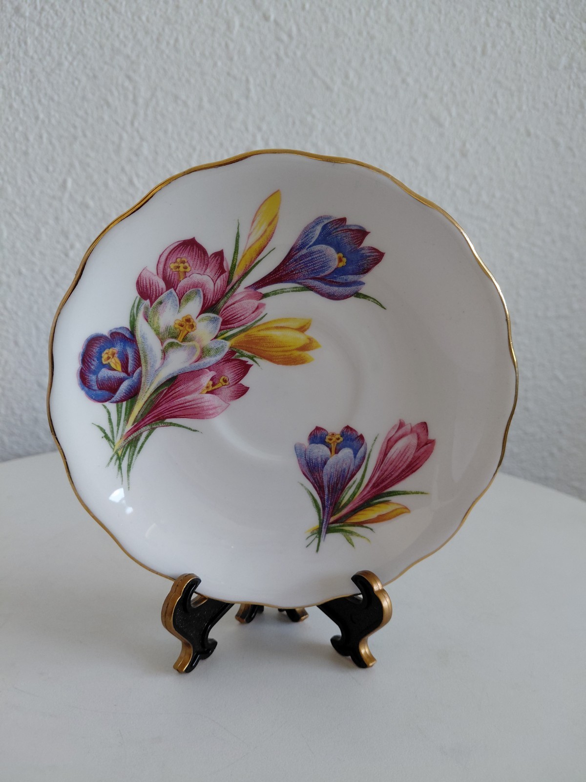Royal VALE Bone China Single Saucer Floral England Vintage