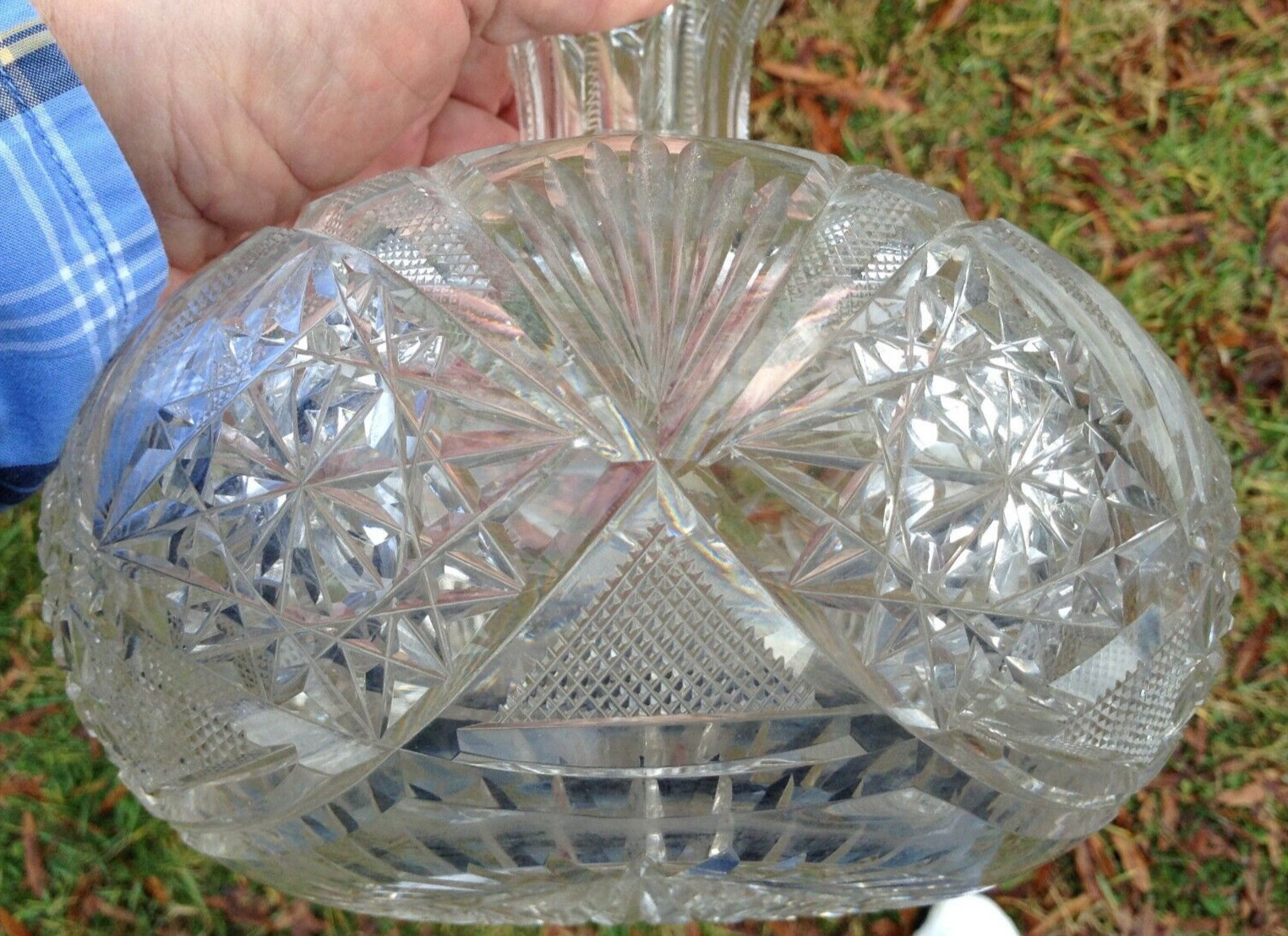 Antique unsigned American Brilliant cut glass 7 1/2″ tall water carafe decanter