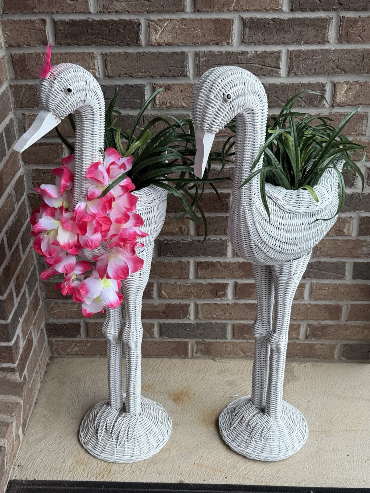 Vtg White Wicker Flamingo Planters (2) 36” Tall Porch Patio Indoor Outdoor Decor