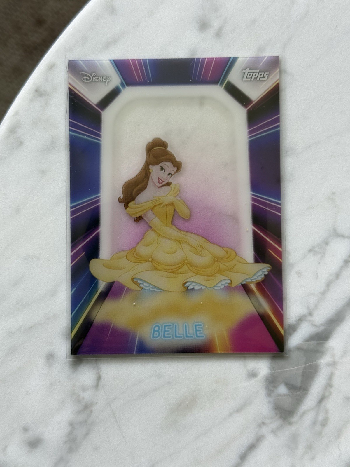 2026 Topps Disney Neon – Belle #NPL-4 Illuminated Neon Lights Acetate Insert SSP