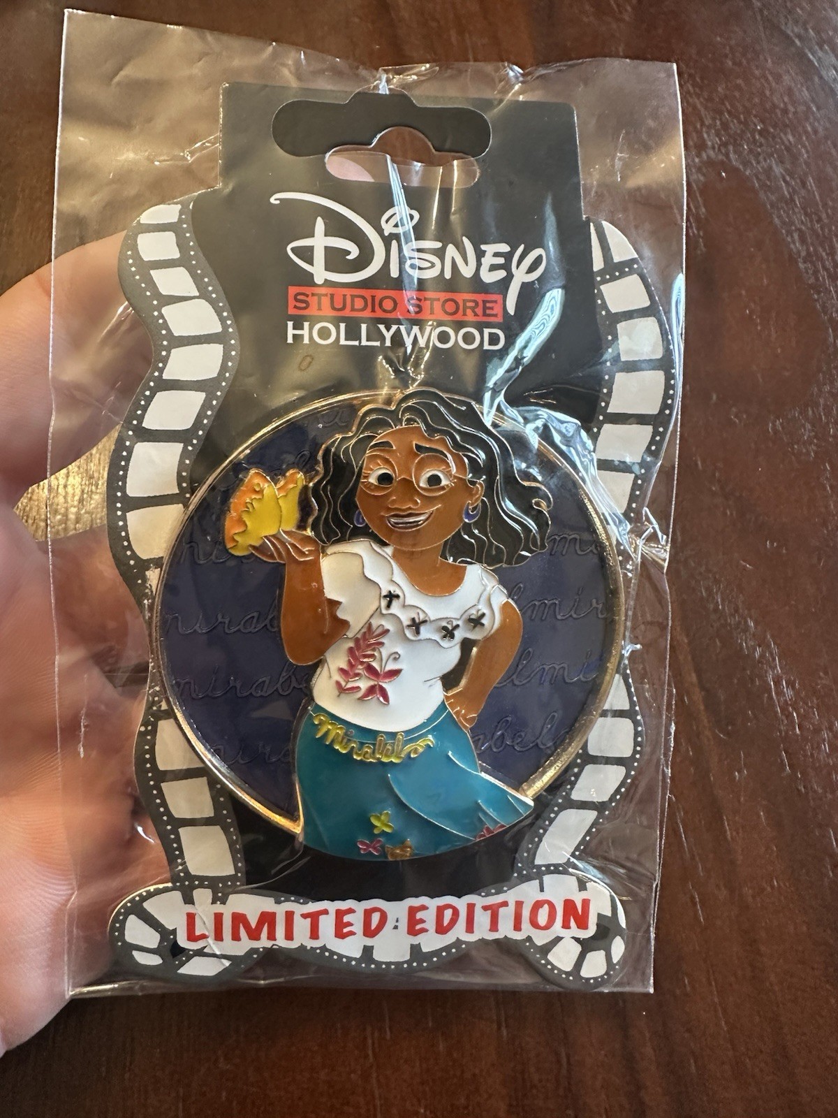 DSSH Cursive Cuties Encanto D23 Expo Mirabel From Encanto LE 400 Disney
