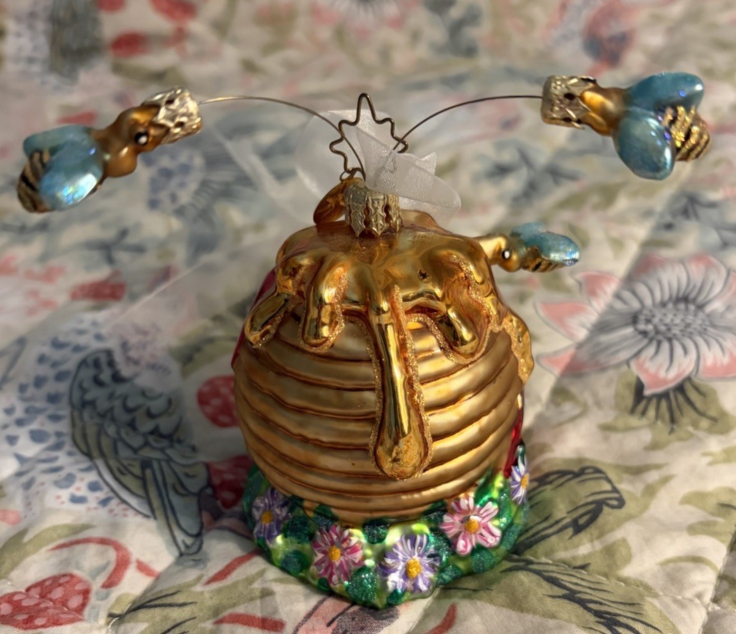 Christopher Radko Ornament Honey Pot With Three 3-D Bees 🐝