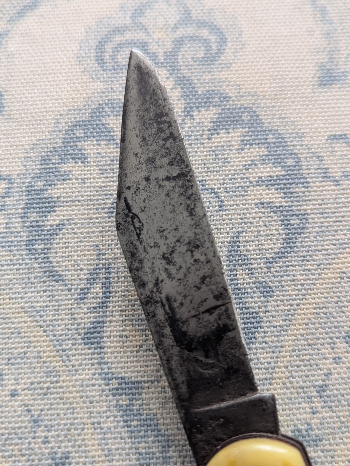 Colonial Equal End Lockback 4.13″ Closed Pocket Knife Made In USA