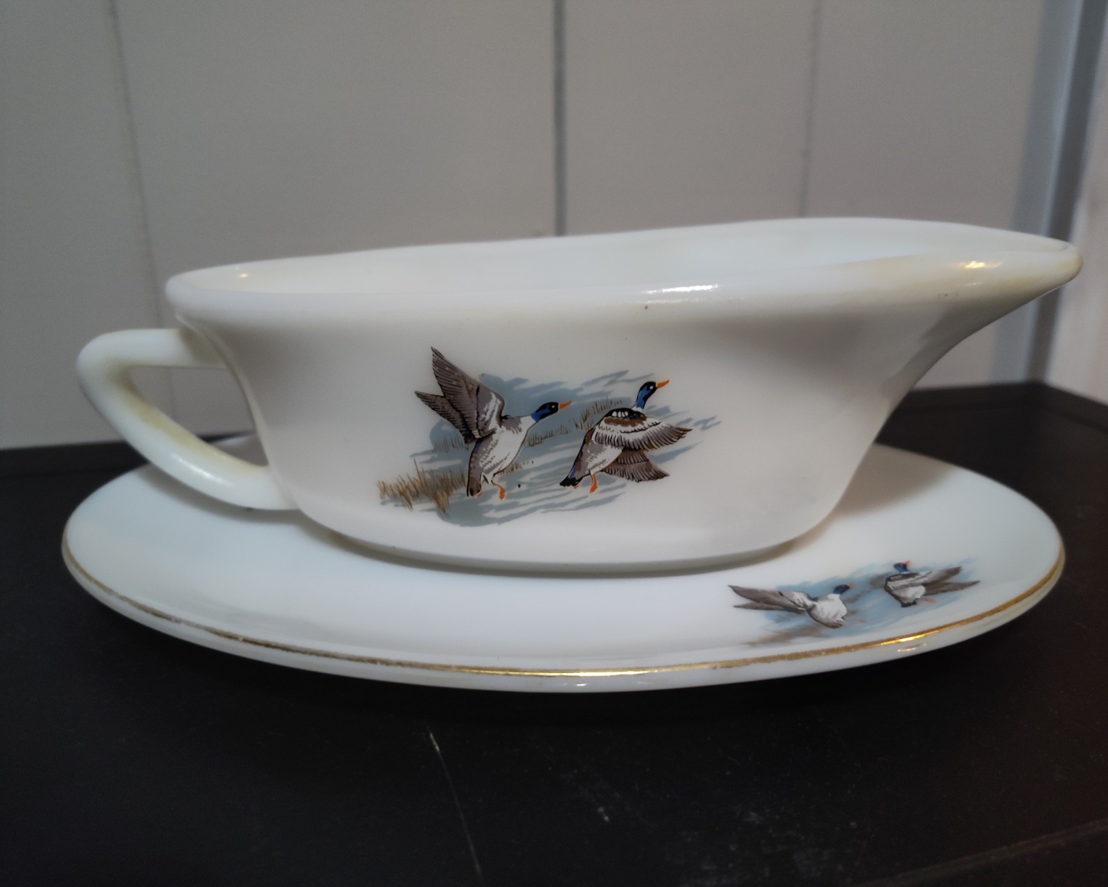 Rare 1960’s English JAJ Pyrex Mallard Flying Ducks Wildfowl Gravy Boat & Platter