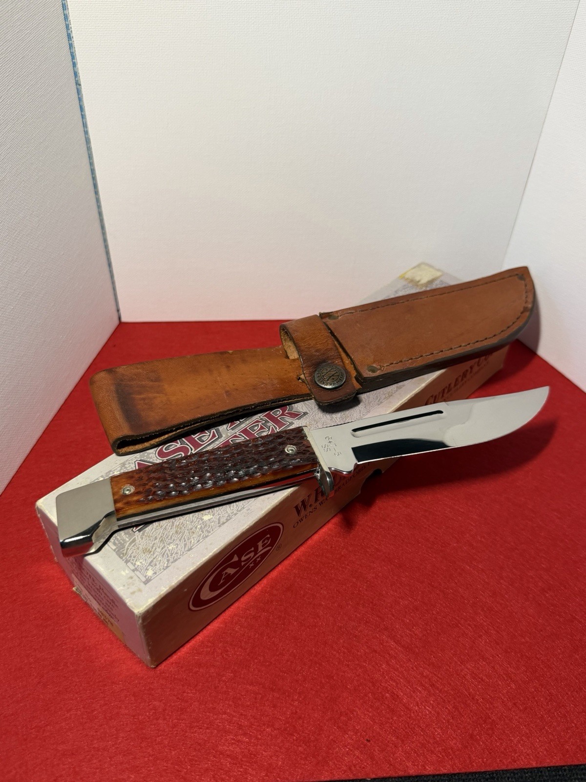Case XX Slab Side Hunter Large Version 647-5 Chestnut Bone W/ Box Nice