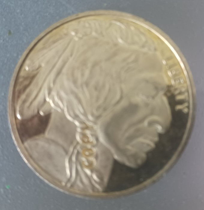 16 Replica 1 oz Fake Gold Coins and Bars – No Real Gold but Fun to Have!