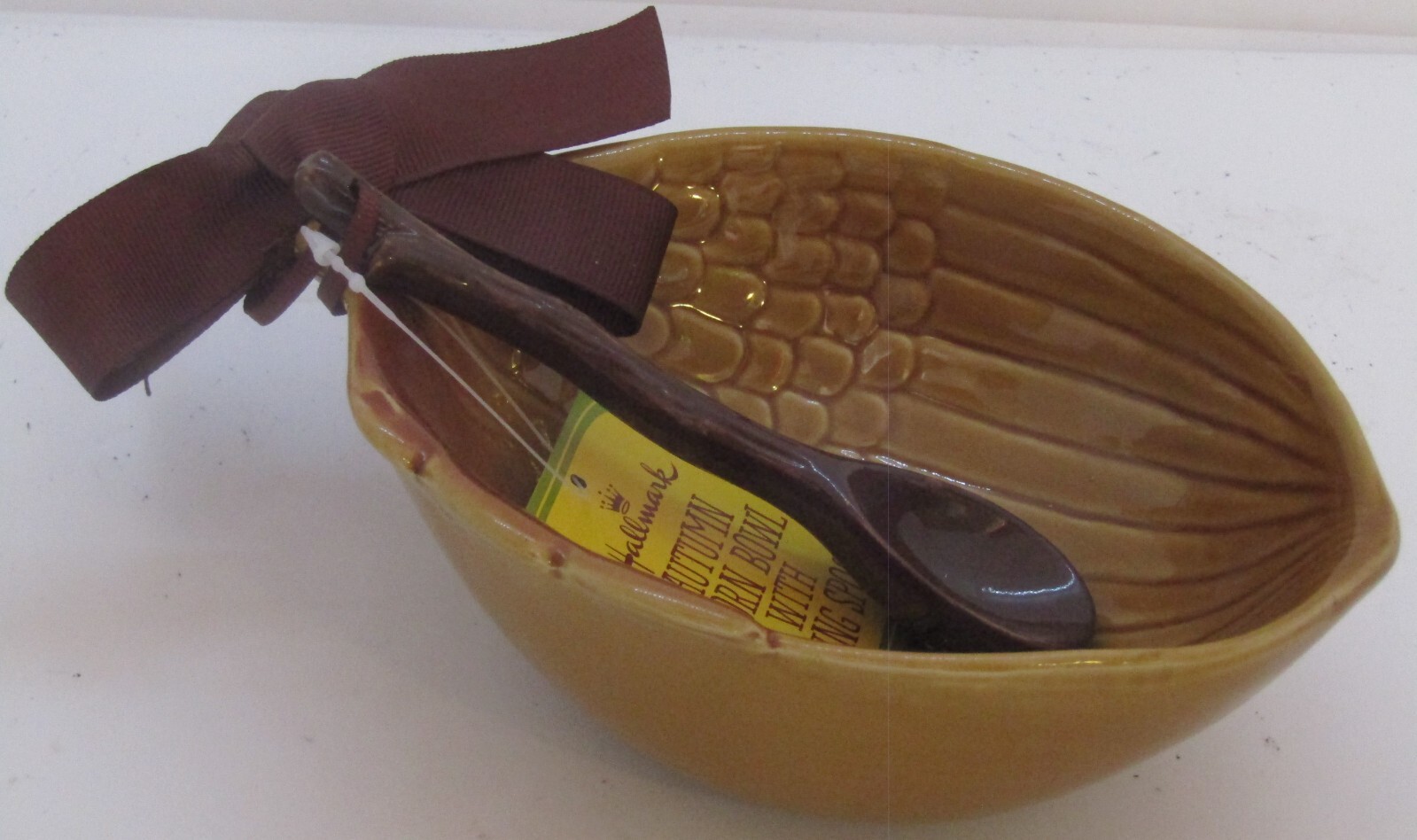 Hallmark Fall Thanksgiving Autumn Acorn Ceramic Bowl with Serving Spoon Set