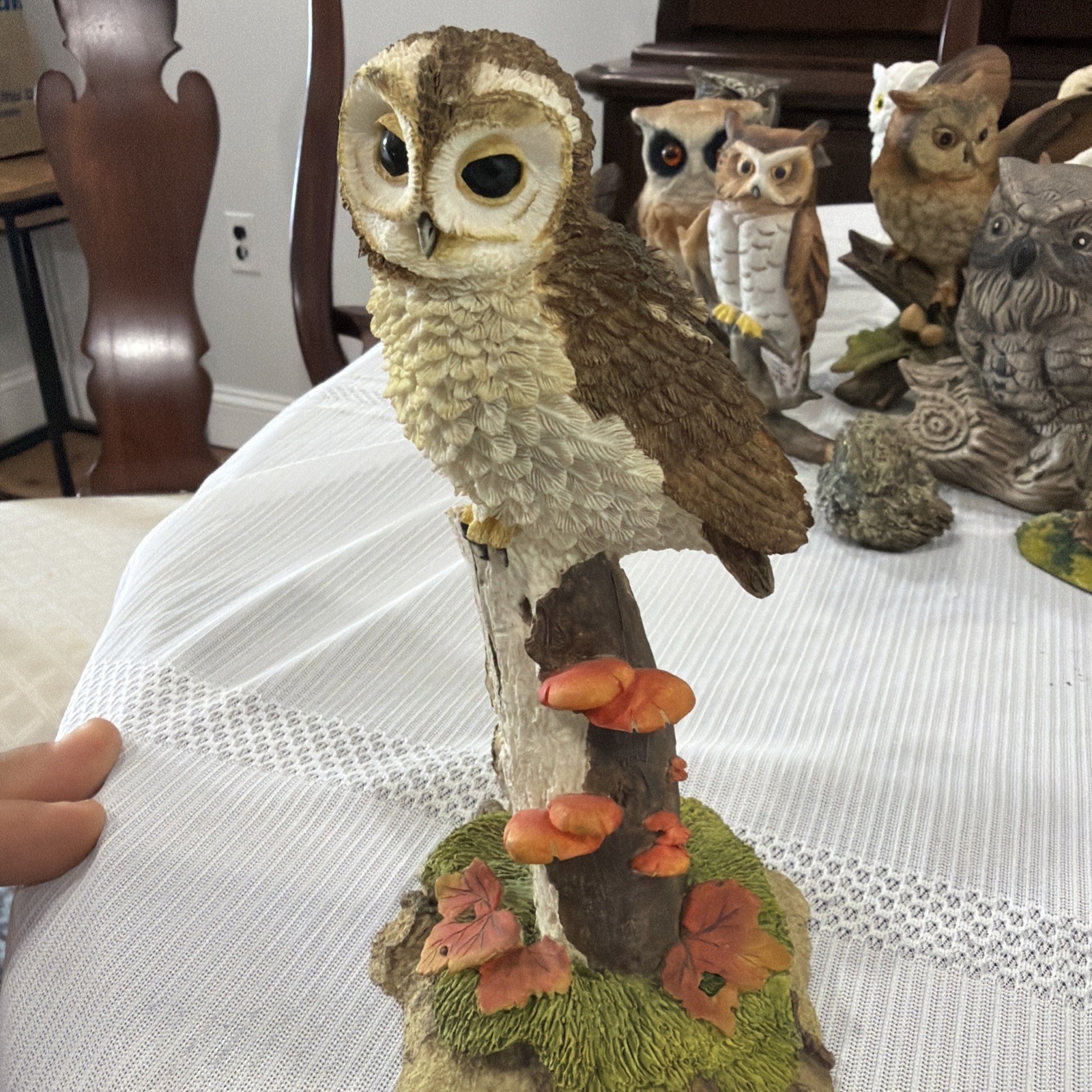 tawny owl figure