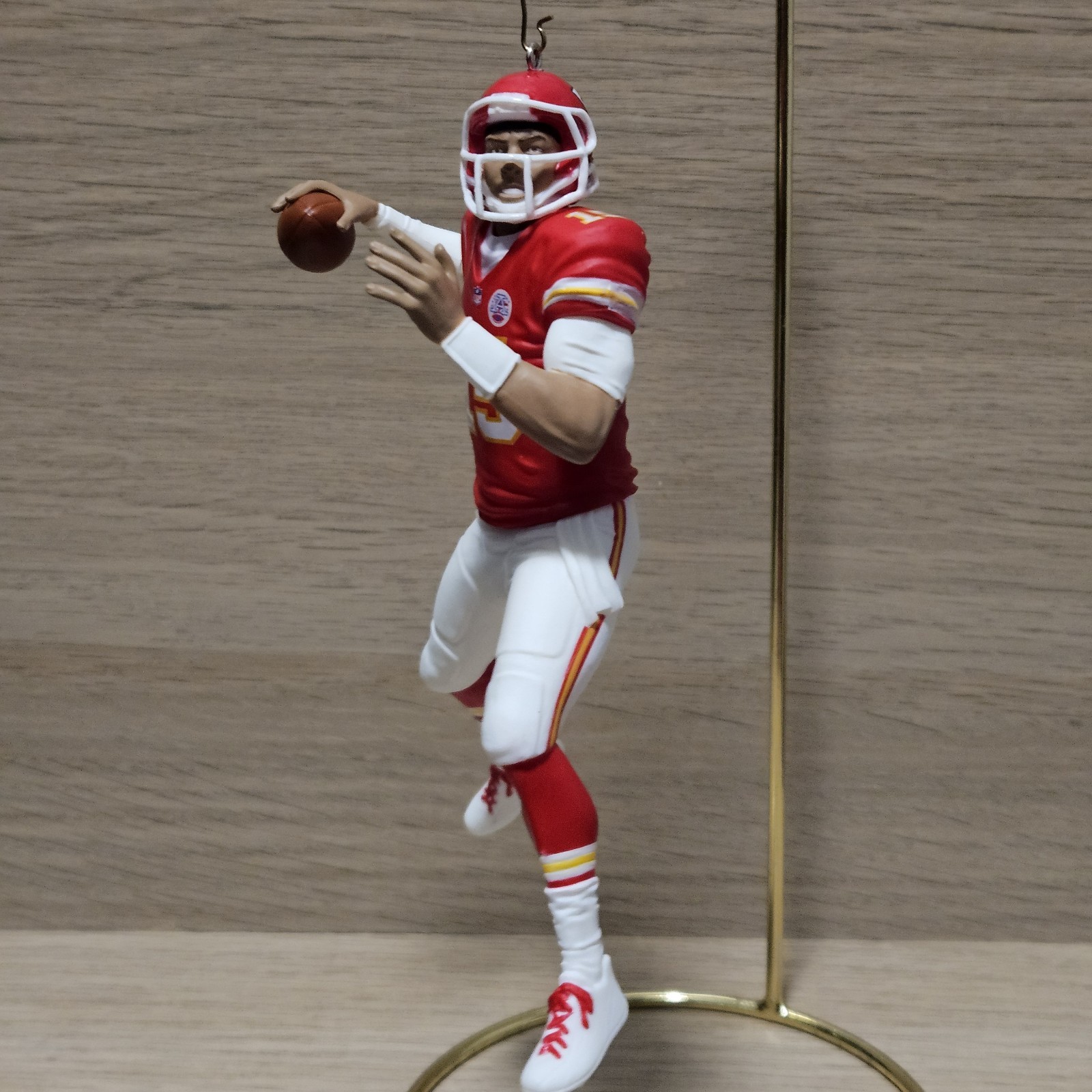 2020 HALLMARK Keepsake Ornament “Patrick Mahomes II” Kansas City Chiefs QXR9294