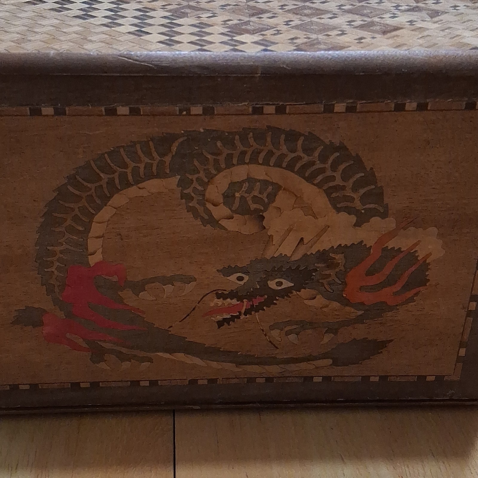 Japan Puzzle Rectangular Lidded Box Asian Landscape Pictorial Dragon Design