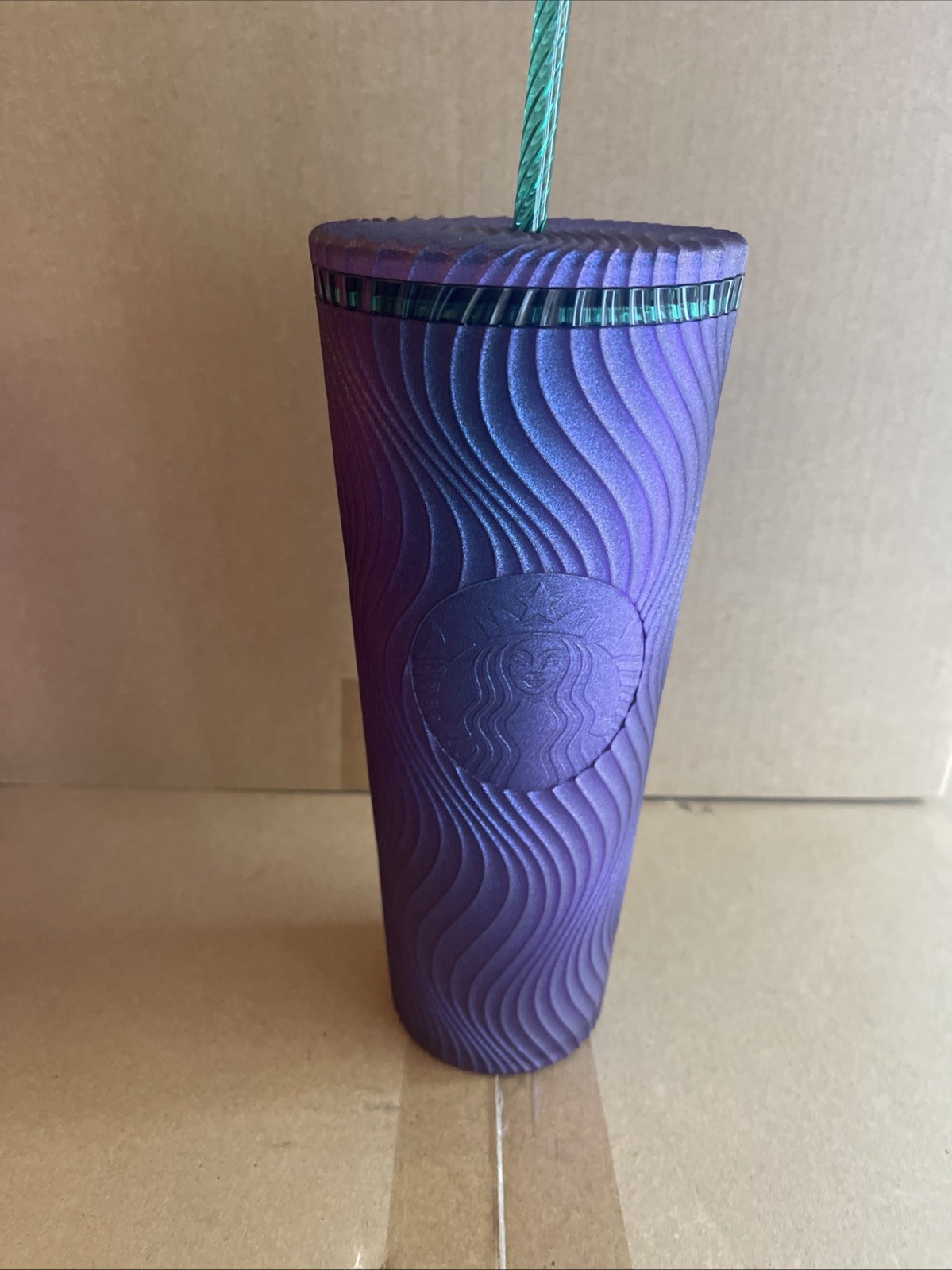 NWT Starbucks Purple/Green Swirl Glitter Matte Tumbler Cold Cup Venti Collector