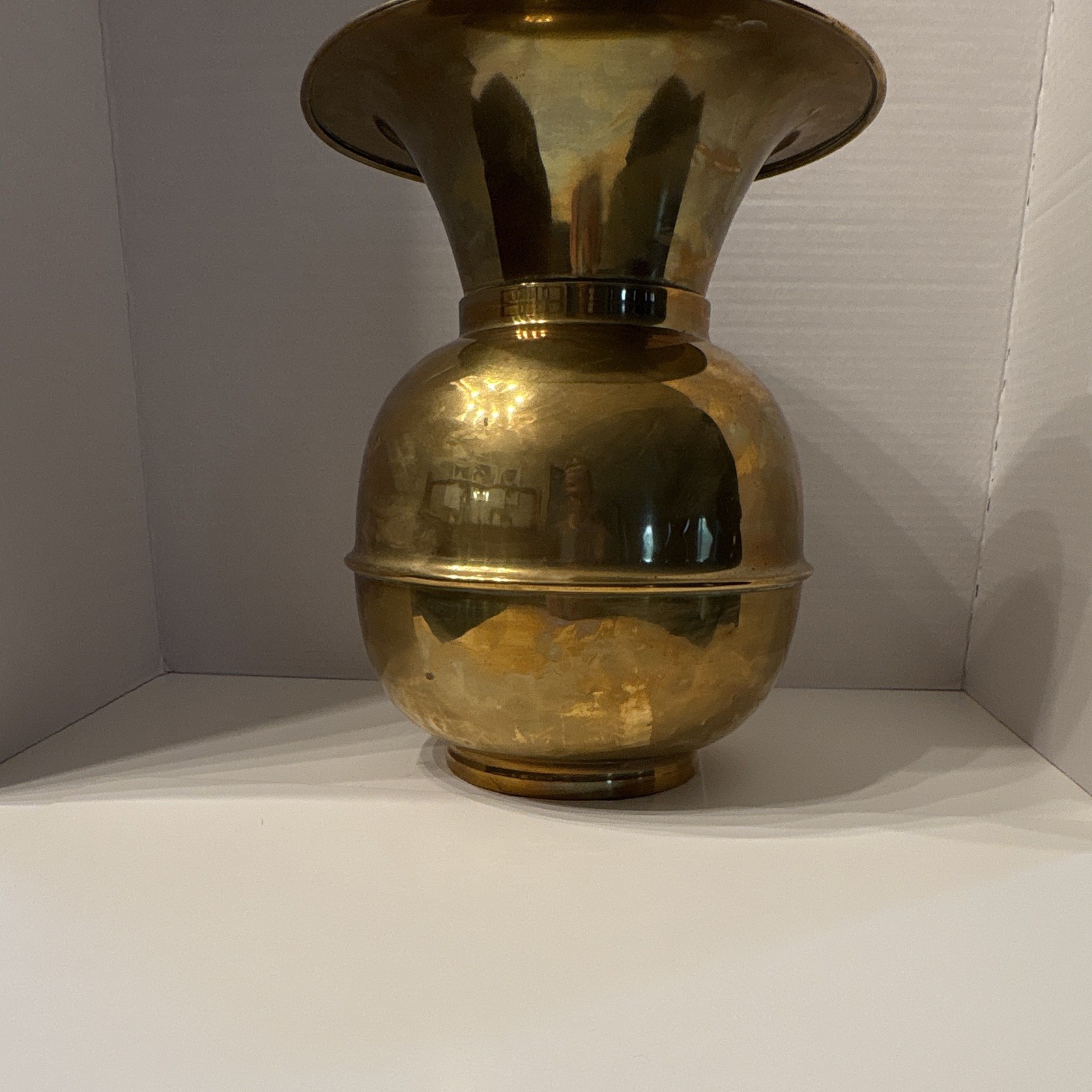 Gold Brass Round Vase with Flared Rim, Solid Pattern, Periods & Styles Theme