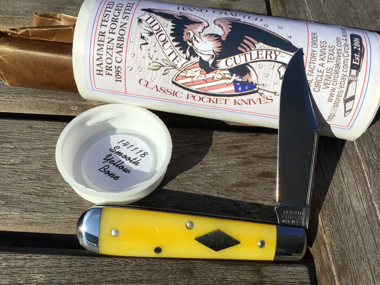 Great Eastern Cutlery 141118 Yellow Smooth Bone Diamond Shield Beautiful!