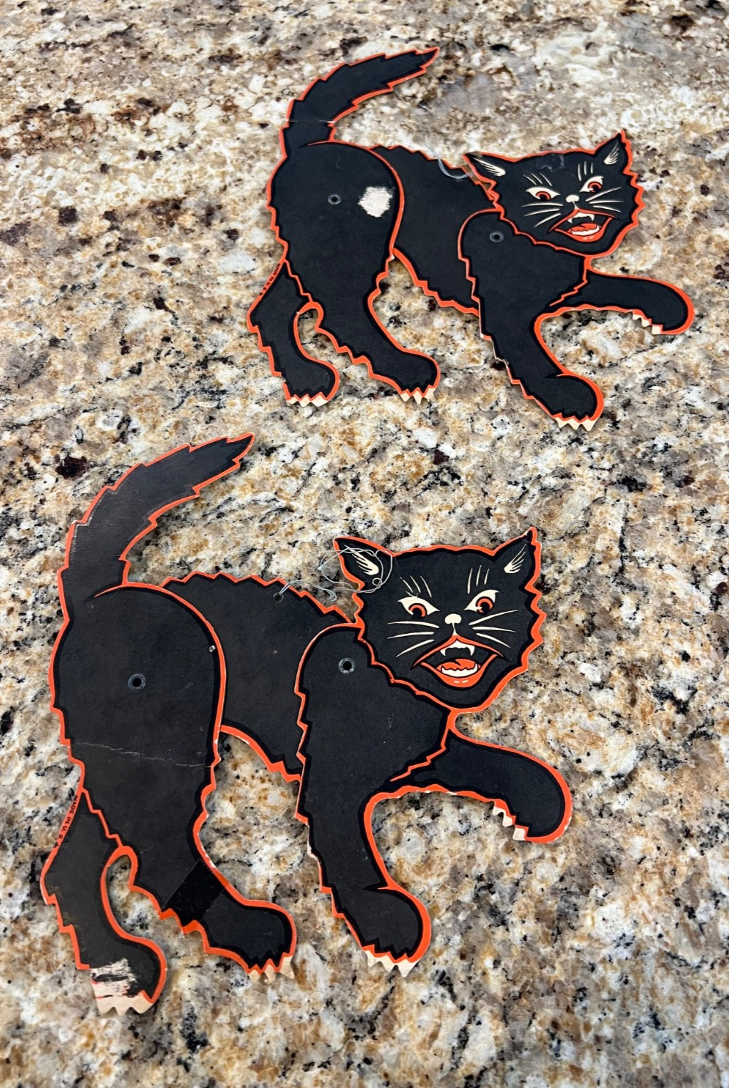 2ea VTG 1940s Beistle Luhrs Halloween Die Cut Black Orange Scaredy Cat DECOR