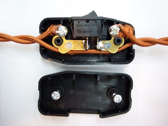 Cord Switch BROWN – UL Listed – Leviton Brand – Inline Cord Switch – Lamp Switch