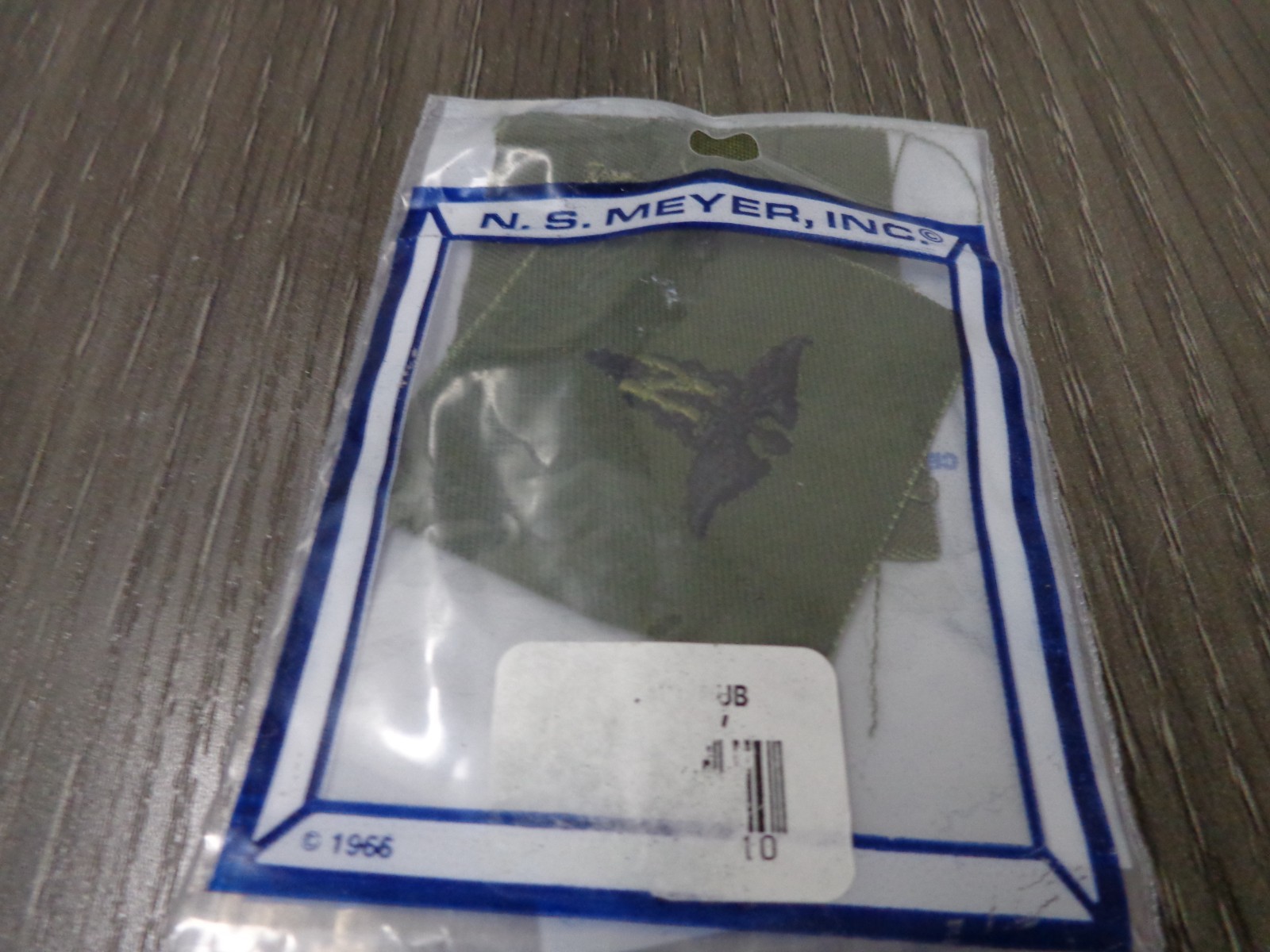 N.S. MEYER INC MEDICAL NURSE N NEW IN PACKAGE OD GREEN NEW SET