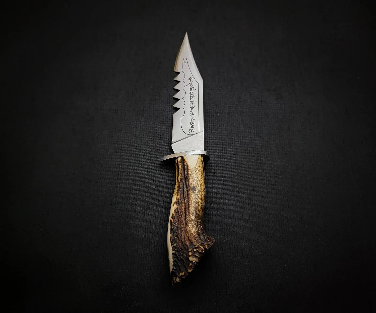 Supernatural Ruby’s Knife Replica Stag Antler Handle With Leather Sheath