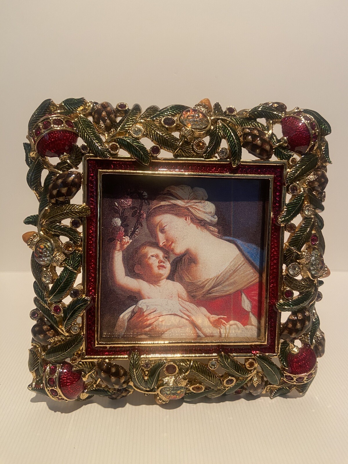 JAY STRONGWATER FRAME “CHRISTABELLE” CHRISTMAS-ORNAMENTS TREE HOLLY BEJEWELED