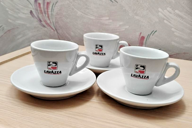 Vintage Collectible Lavazza Espresso Demitasse Cups & Saucers (Set of 3) Italy