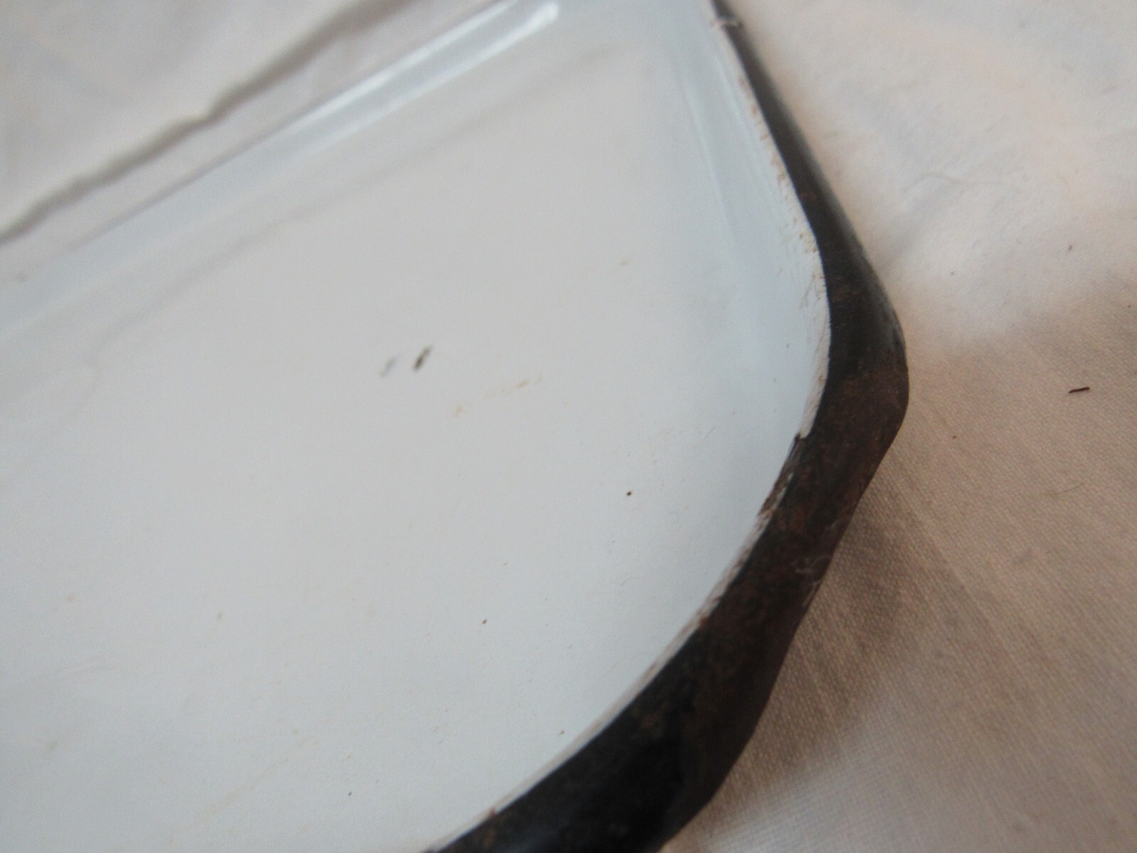 Vintage McCray White Enamel Porcelain Refrigerator Kitchen Tray – 17″ X 11.5″
