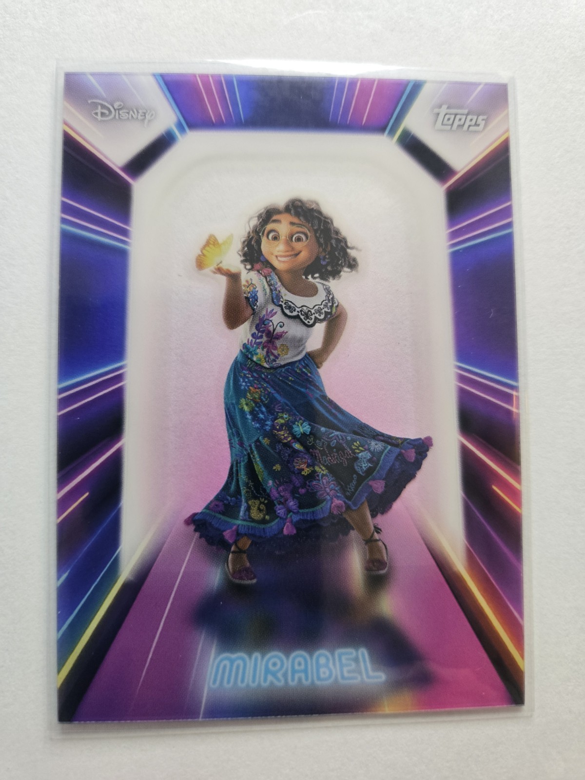 Topps Disney Mirabel Encanto Illuminated Neon Trading Card NPL-16 2026 AA86