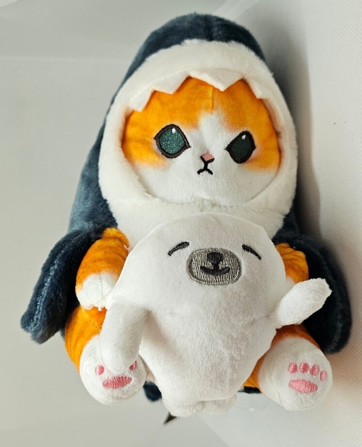 NWT Mofusand Shark Cat Cute Plush 9″ In-Hand U.S seller.