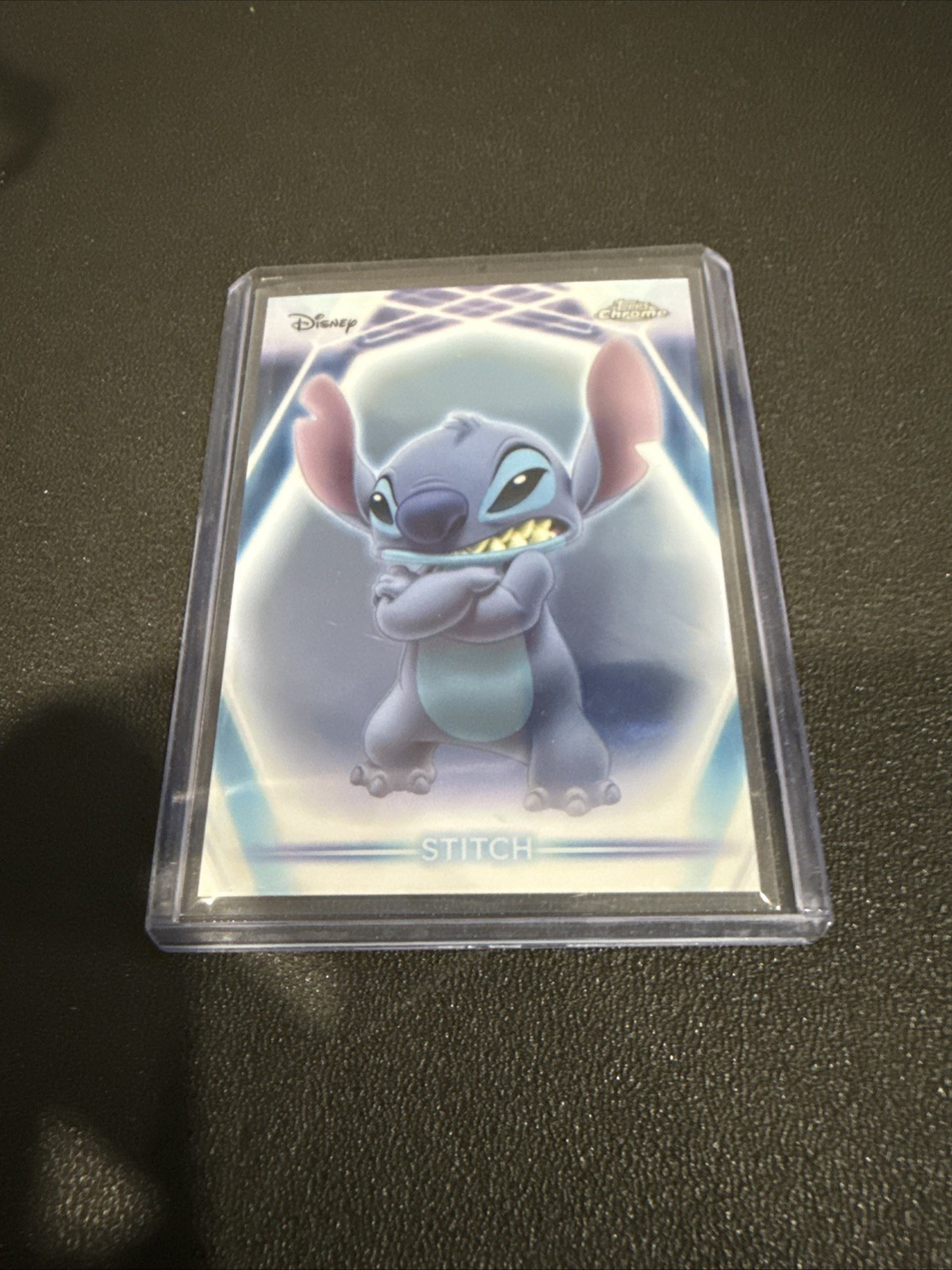 2026 Topps Chrome Disney Neon Etch: CNE-14 Stitch ~ Lilo & Stitch