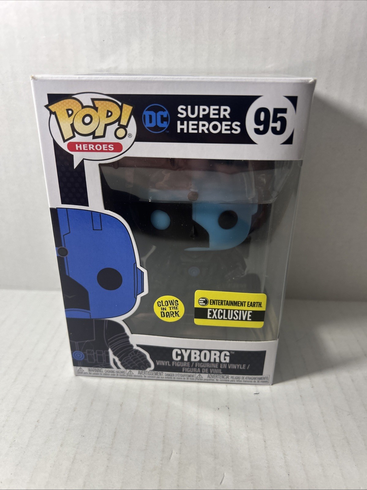 Funko Pop! Vinyl: DC Universe – Cyborg – (Glow , Silhouette) – (Exclusive) #95