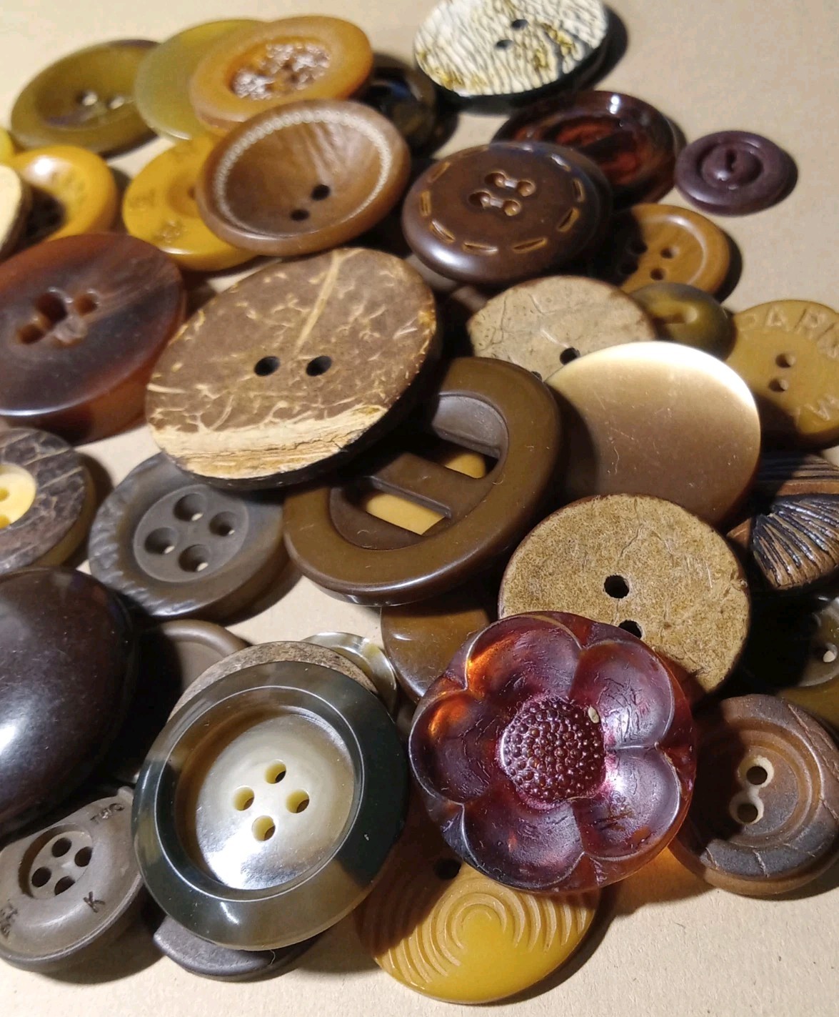 Mixed Lot Of 51 Brown Vintage Buttons