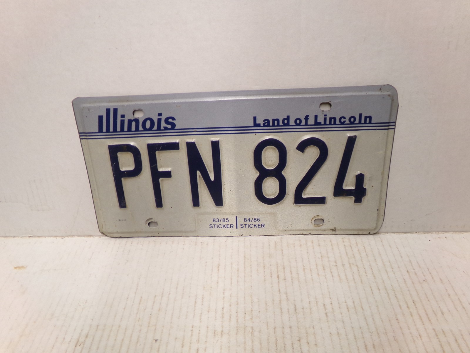 Illinois Land of Lincoln License Plate PFN 824