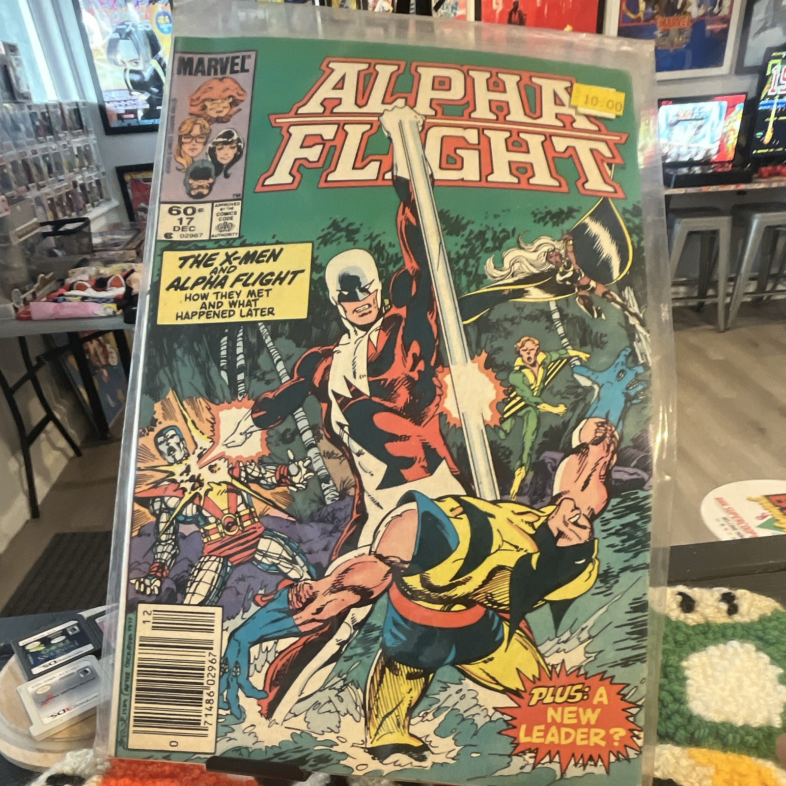 Marvel Comics Alpha Flight #17 Copper Age (1984-1991) Guardian Wolverine X-Men