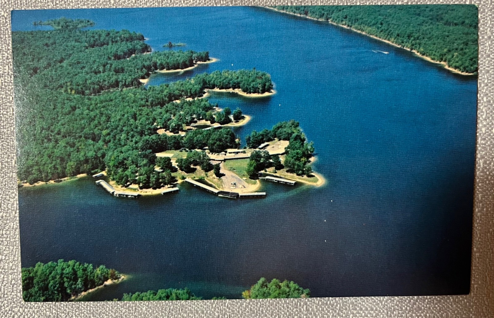 Vintage Postcard-Shangri-La Resort on Lake Ouachita ,Mt. Ida Arkansas-1981