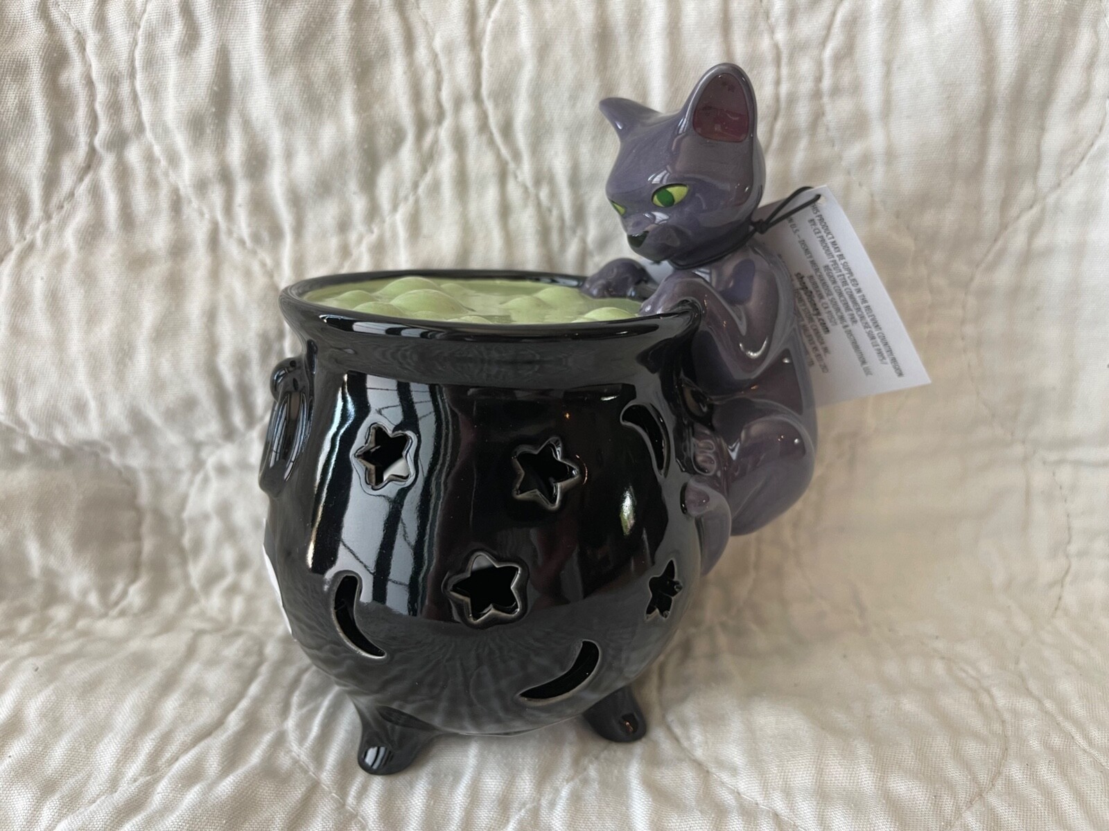 Disney Parks 2022 HALLOWEEN HOCUS POCUS Binx CAT CAULDRON Tealight Candle Holder