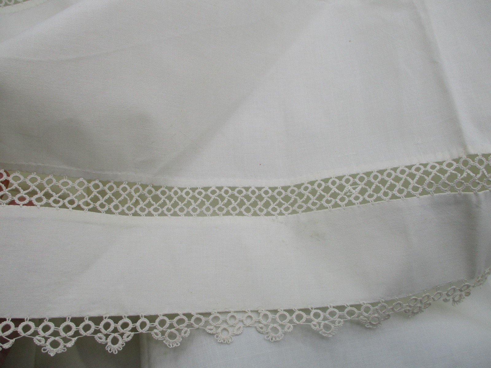ANTIQUE LINEN LAYOVER FLAT TOP PILLOW SHAM with HAND TATTED BORDER 20″ X 88″