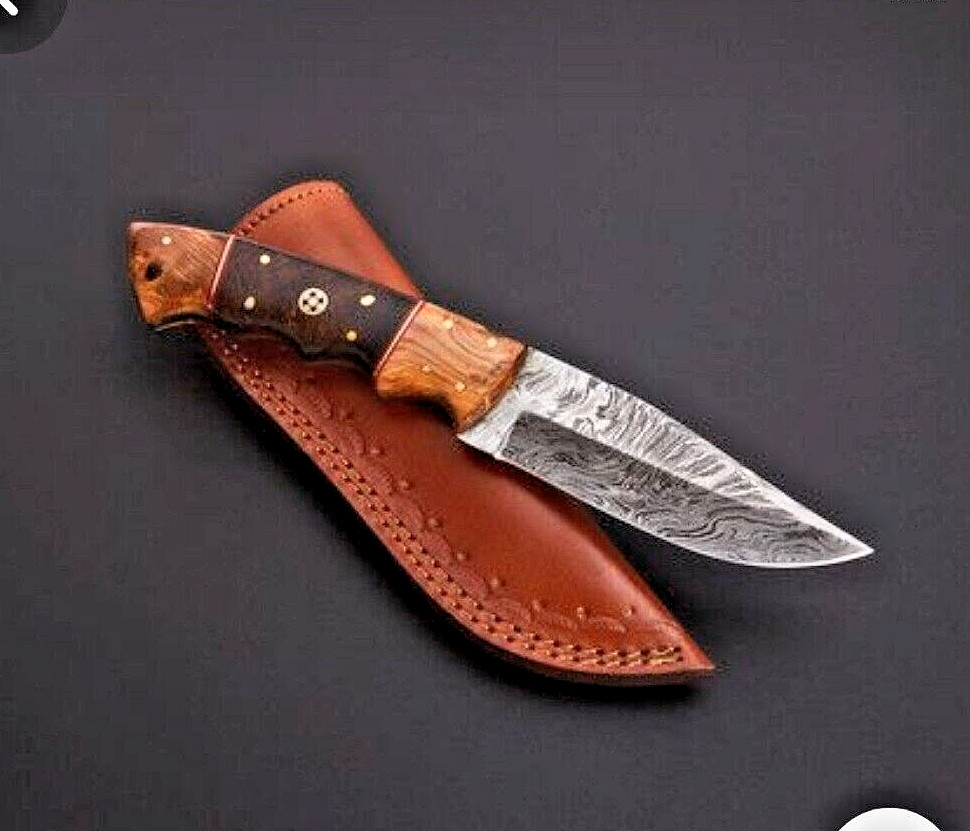 Custom Made Hand Forged Damascus Steel Survival Hunting Knife Wood Handle 2892