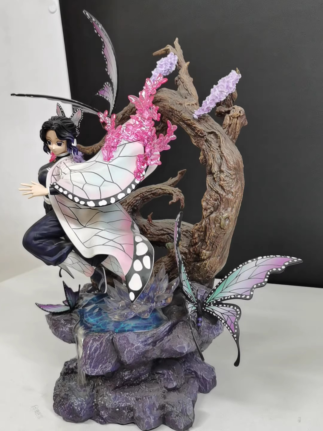 Hera Studio Demon Slayer Blade Butterfly Ninja 1/4 resin in stock