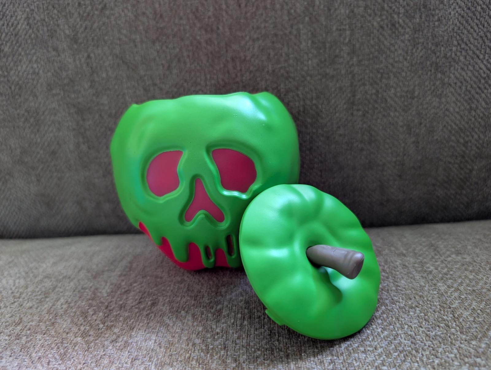 Disney Parks Snow White Evil Queen Poison Apple Plastic Candy Holder