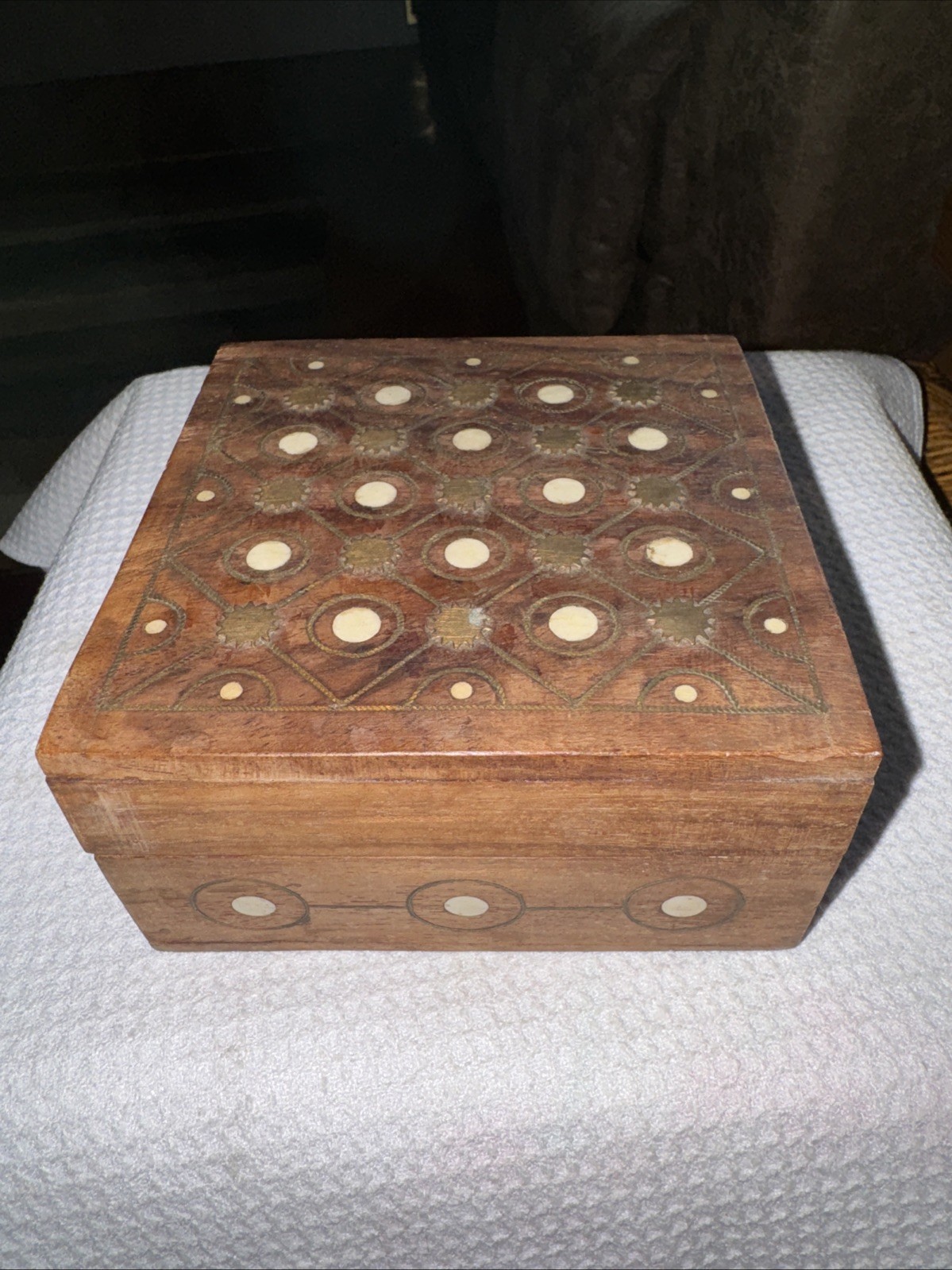 Vintage Brass Inlay Wood Trinket Box 5” Sq. x 2.5” High Nice