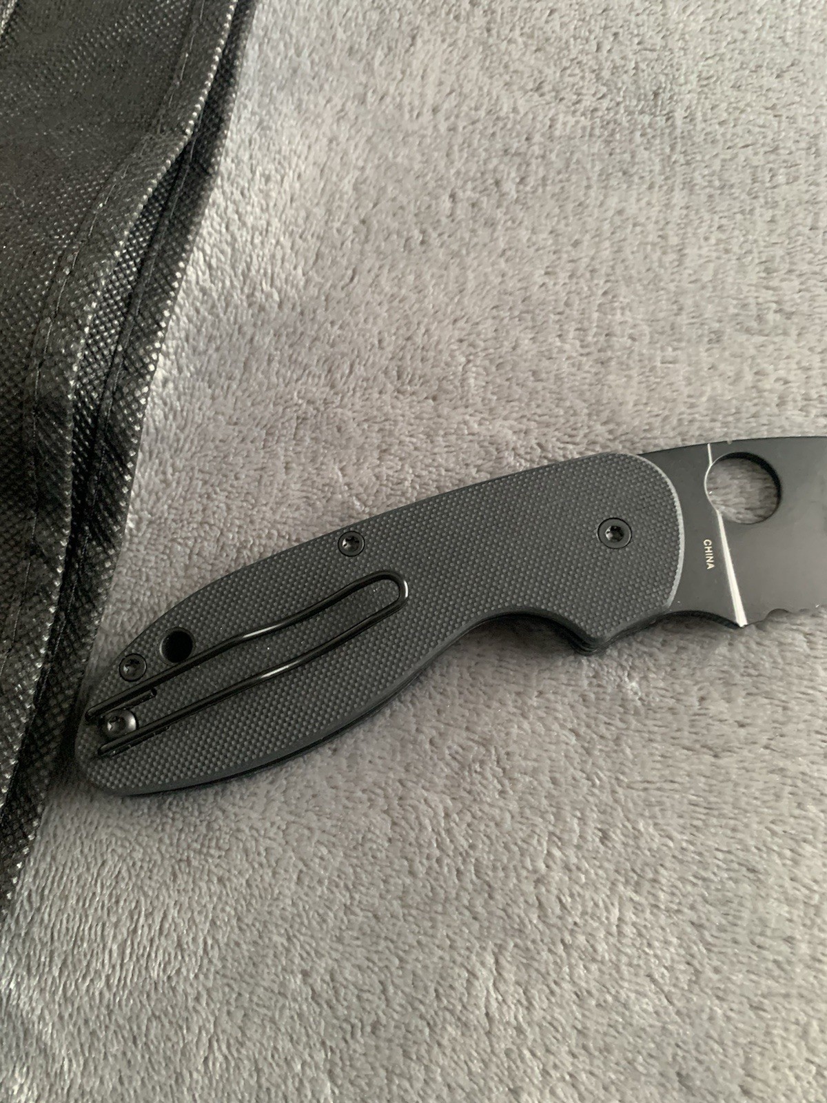 Spyderco Emphasis Combination Black Blade G10 Scales 8cr13MoV FACTORY SECOND+Bag