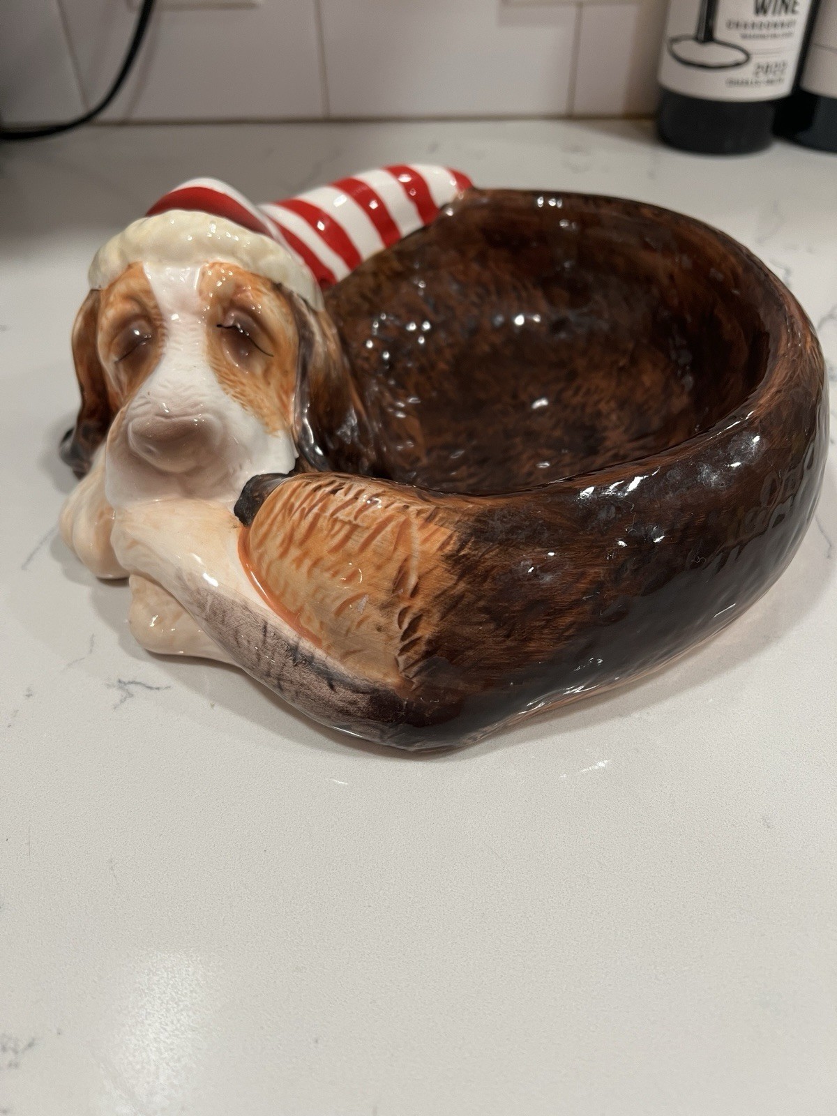 Sleeping Bassett Hound Red Hat Ceramic Candy Dish Novelty Trading Co 8” Wide
