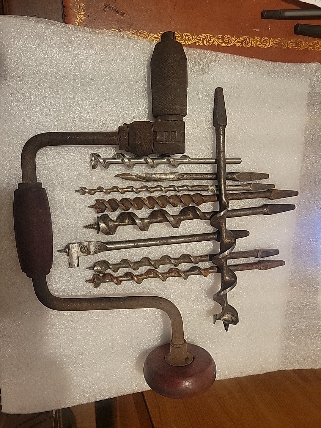 Vintage Bit Brace Drill and 9 Bits Un-branded