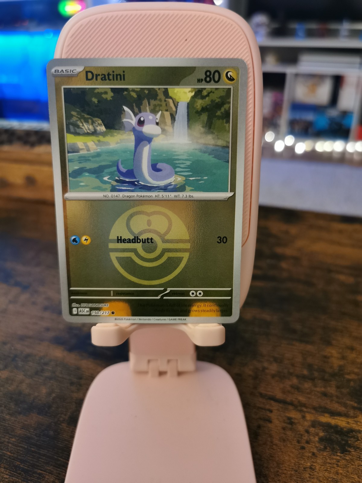 Pokemon Tcg – Ascended Heros – Dratini – 150/217 – Love Ball (Description)