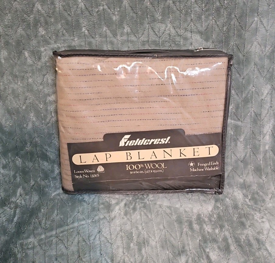 VTG Fieldcrest Lap Blanket 100% Wool Loom Woven 50×60 Machine Wash USA in Made