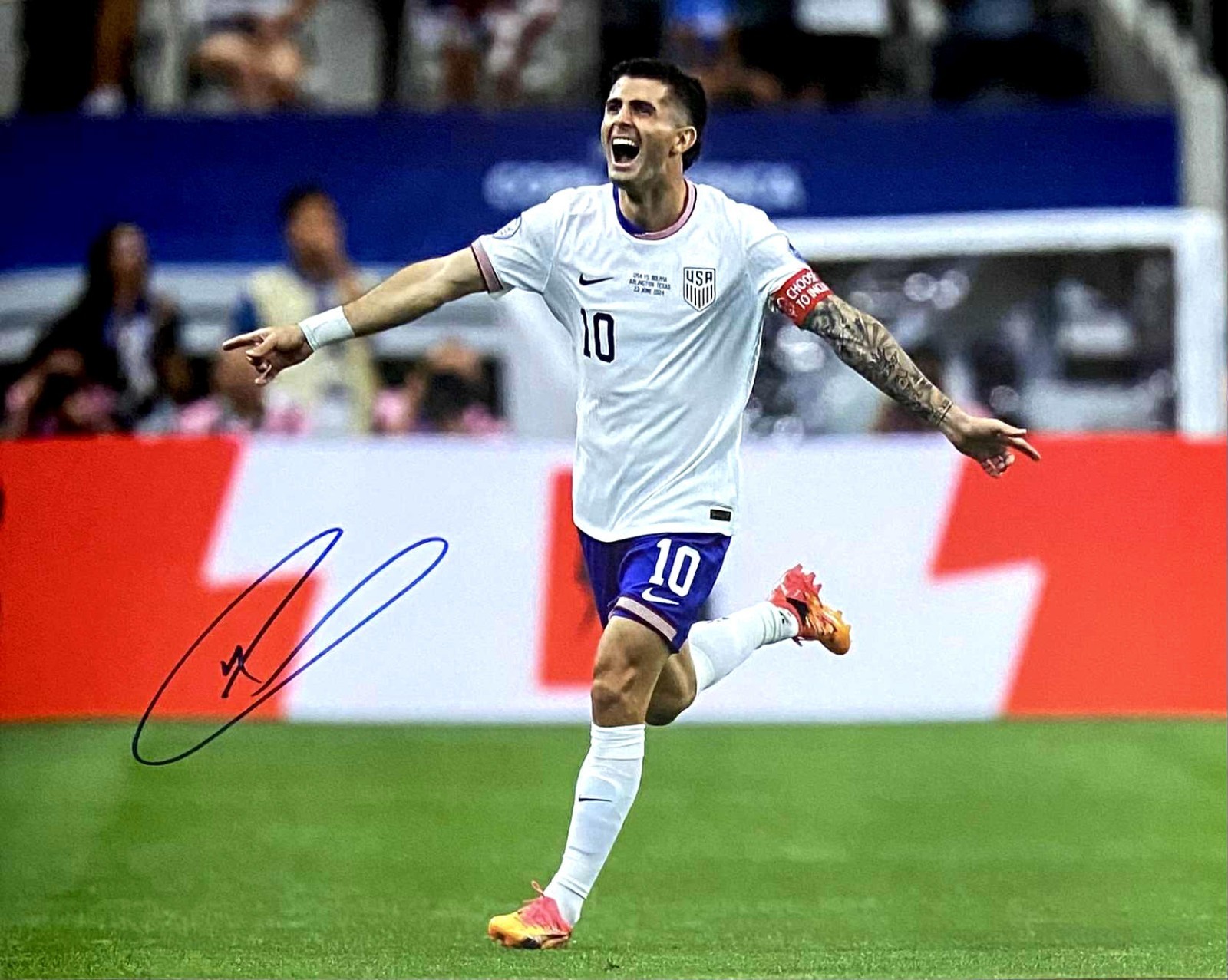Christian Pulisic – USA Soccer – Autographed 11×14 Photo Signed (#2)