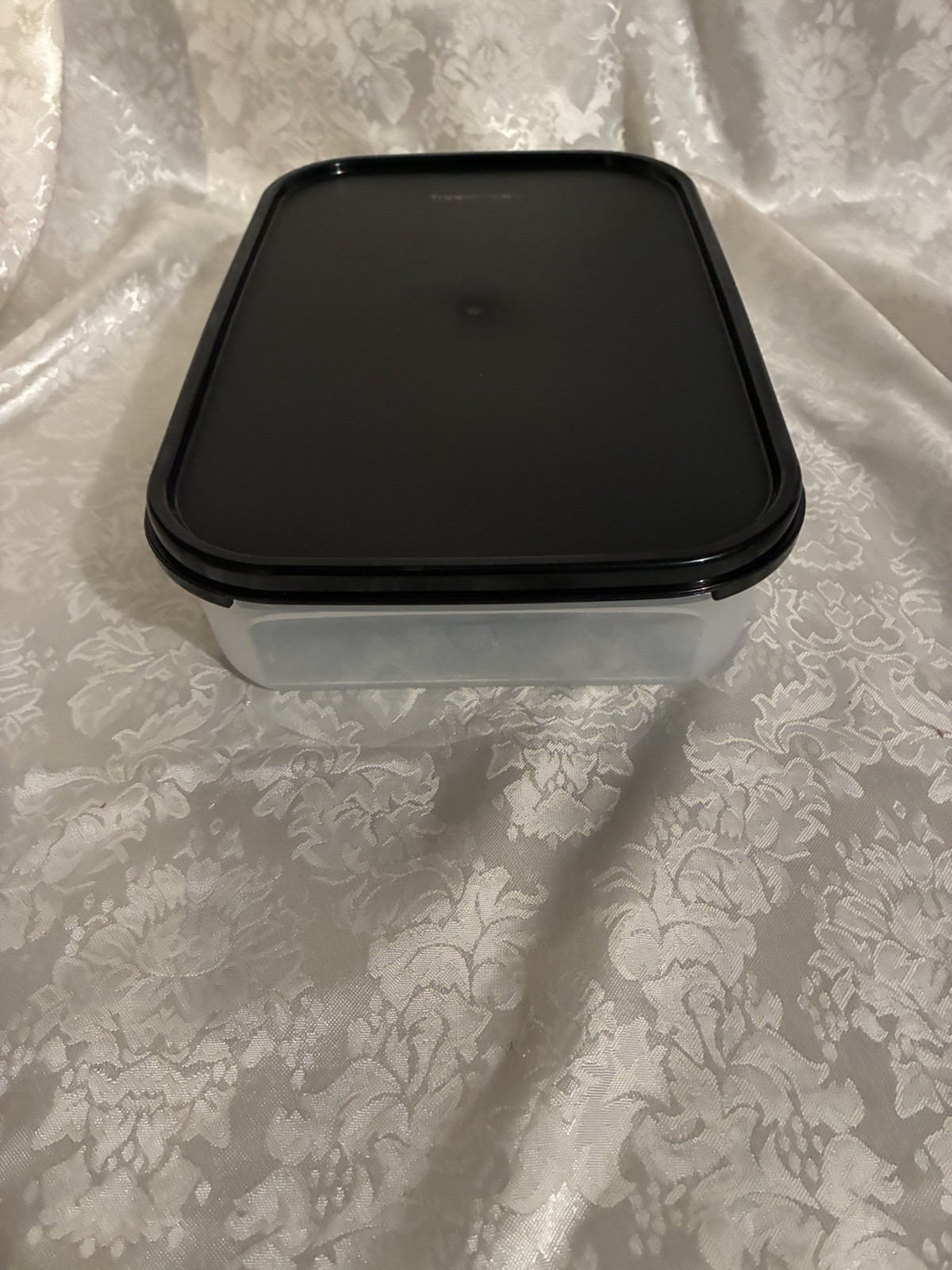 Tupperware Modular Mates Rectangular 1 Container Black Seal / Lid New # 1608
