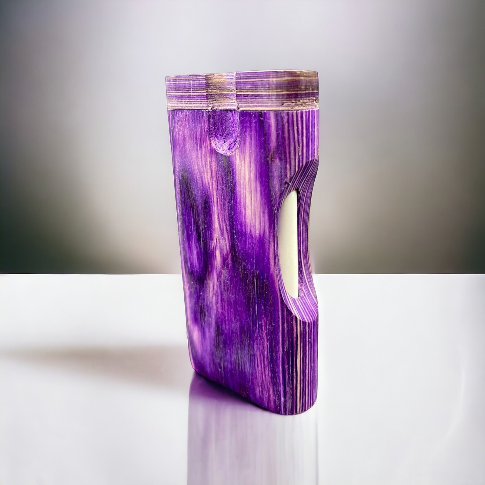 Wood Dugout 4″ With 3″ Metal One Hitter Bats