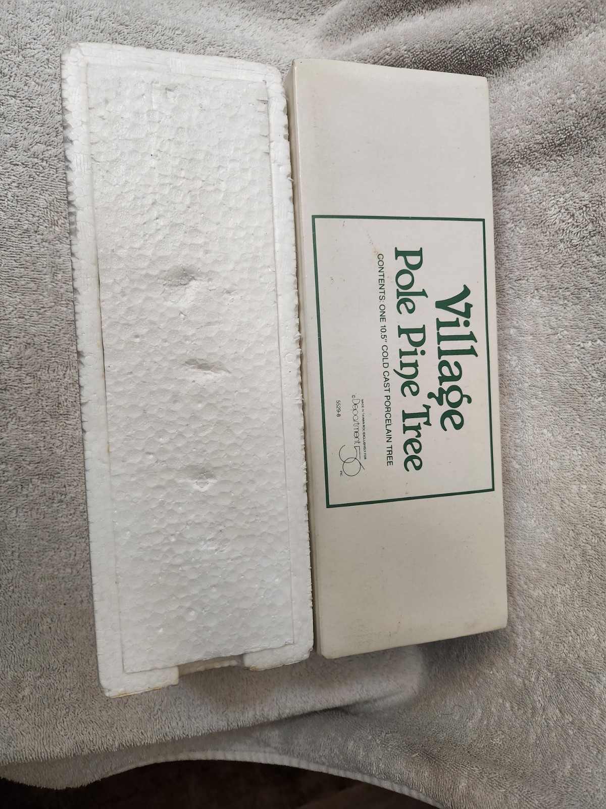 Dept 56 Village Pole Pine Tree #5529-8 Cold Cast porcelain 10.5 inch
