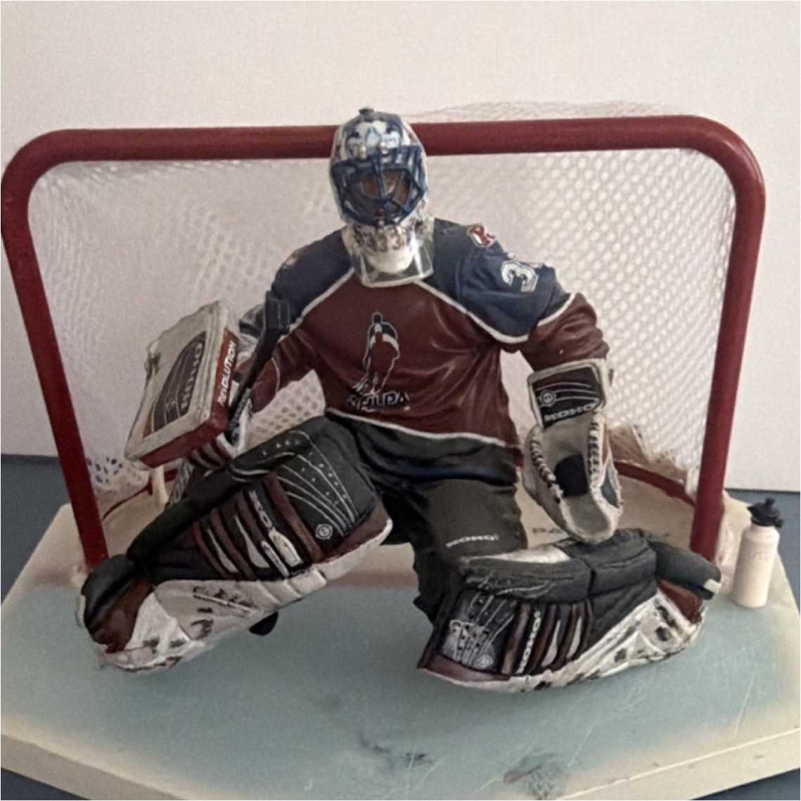 Patrick Roy Ice Hockey Goalie Resin Figurine Hand Painted with Goal Net